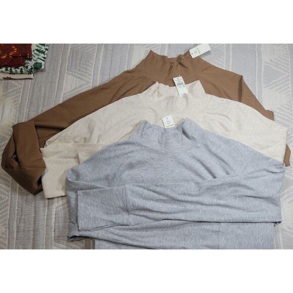 OFFLINE by Aerie Real Good Mock Neck Ribbed Tops – Bundle of 3 (Size L) - Picture 1 of 12
